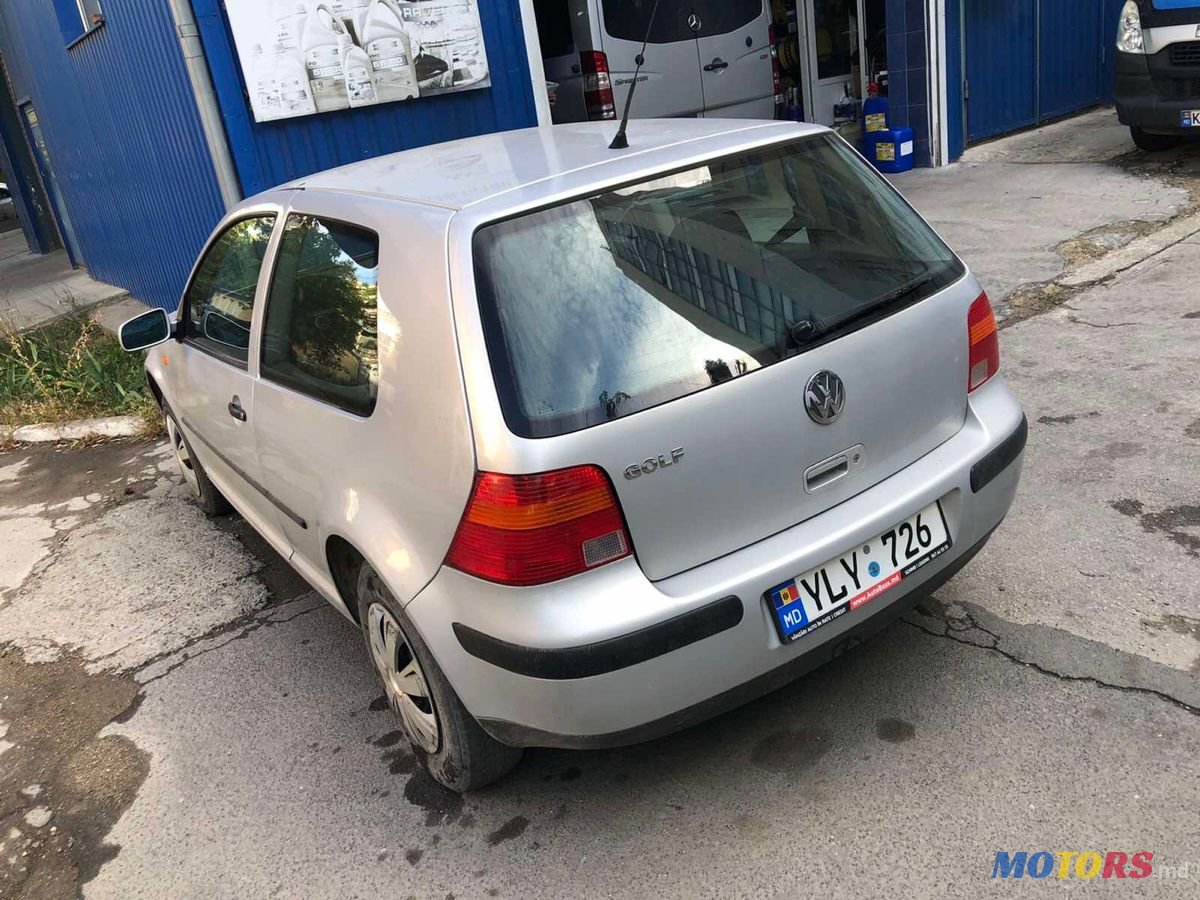 1999' Volkswagen Golf photo #1