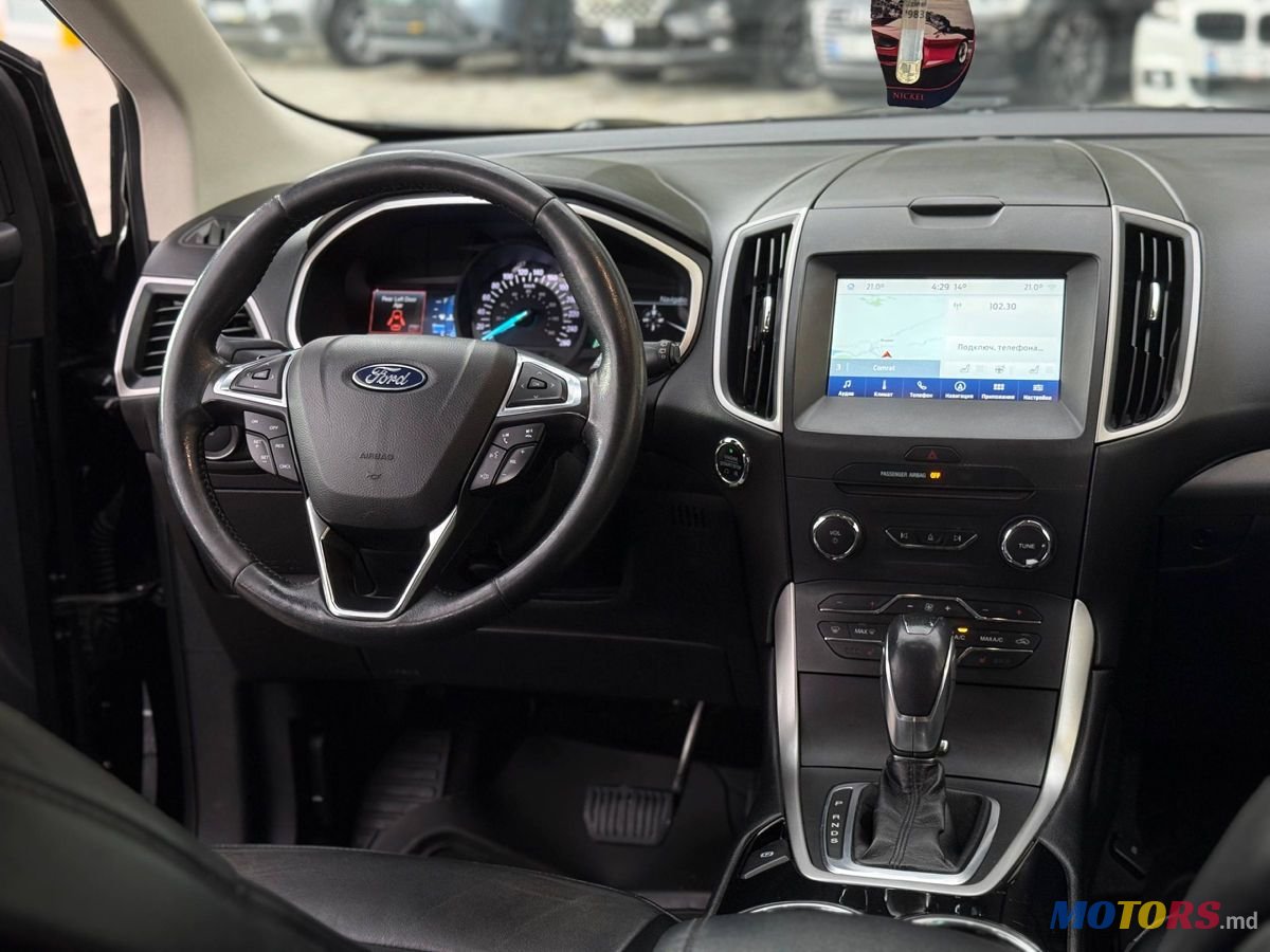 2018' Ford Edge photo #3