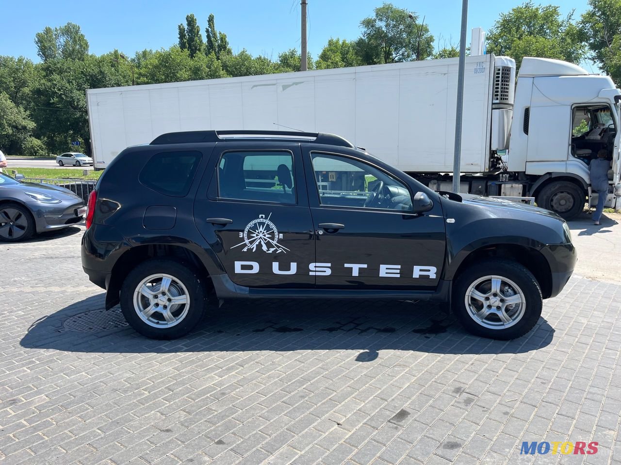 2013' Dacia Duster photo #5
