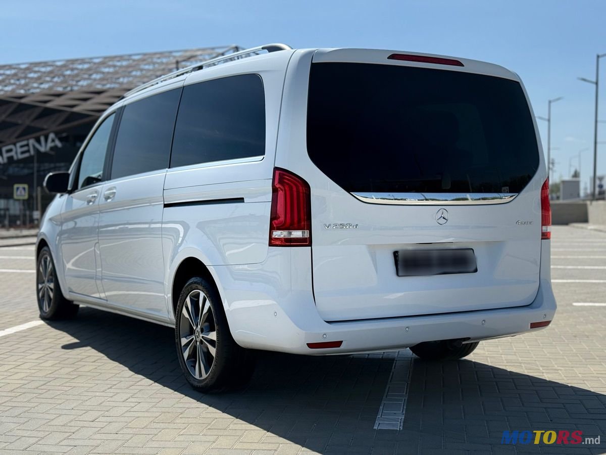 2018' Mercedes-Benz V-Class photo #5