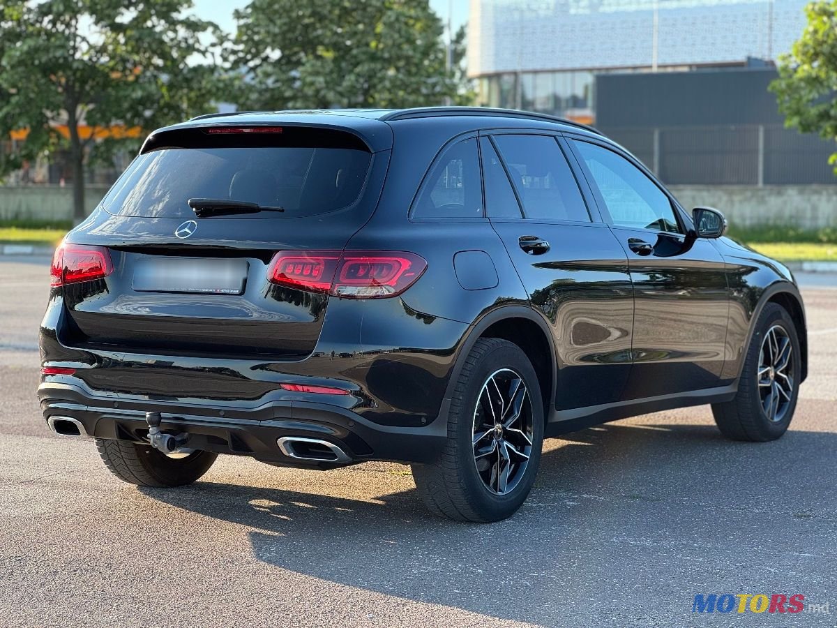 2020' Mercedes-Benz GLC photo #5