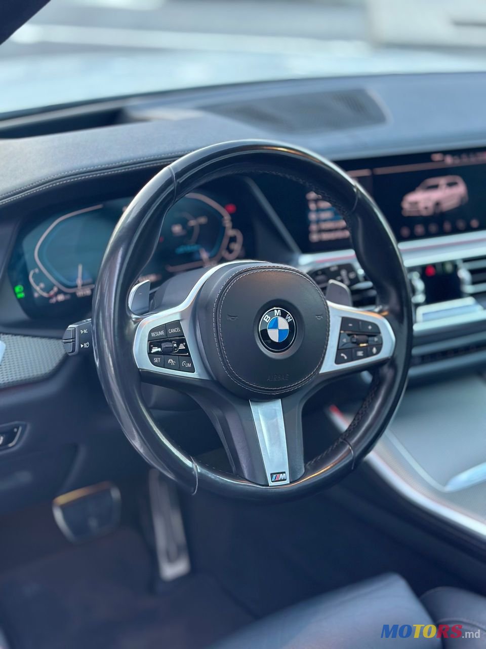 2021' BMW X5 photo #6