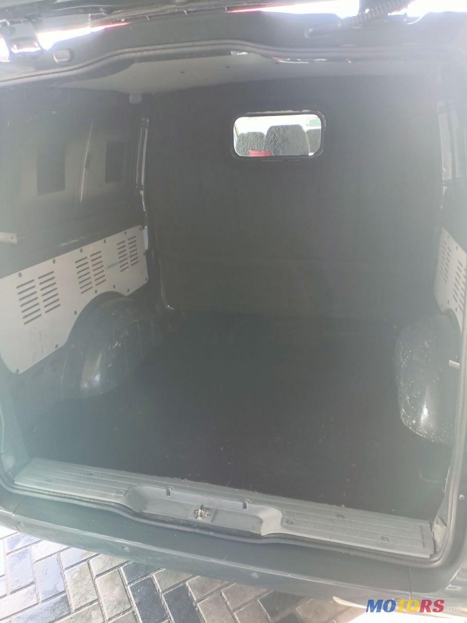 2011' Mercedes-Benz Vito photo #4