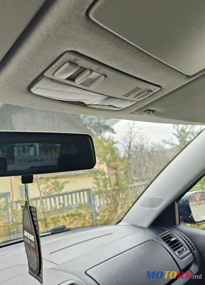 2014' Skoda Fabia photo #2