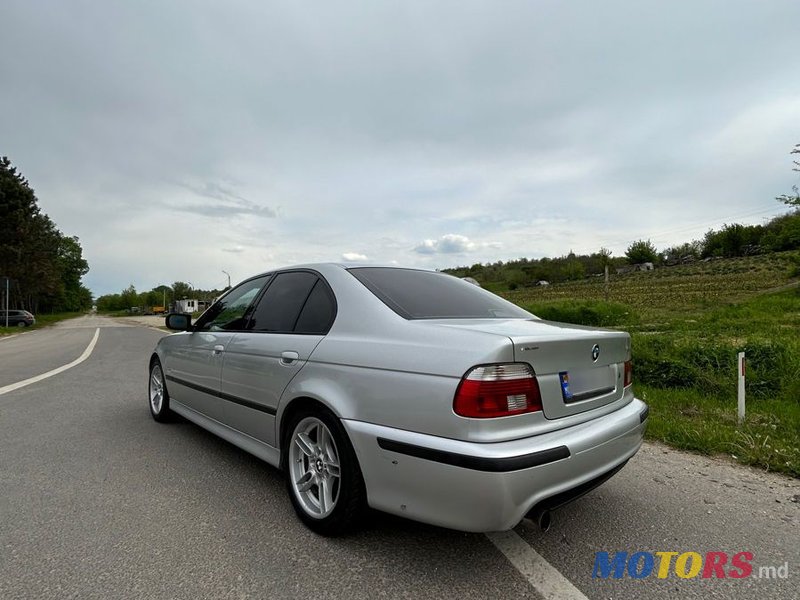 2002' BMW 5 Series photo #6