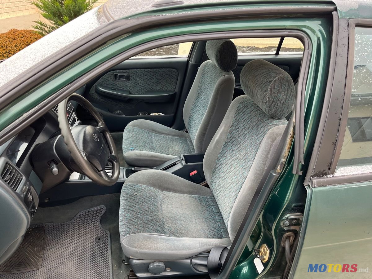 1996' Nissan Almera photo #4