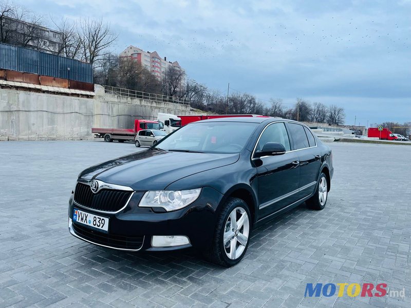 2009' Skoda Superb photo #2