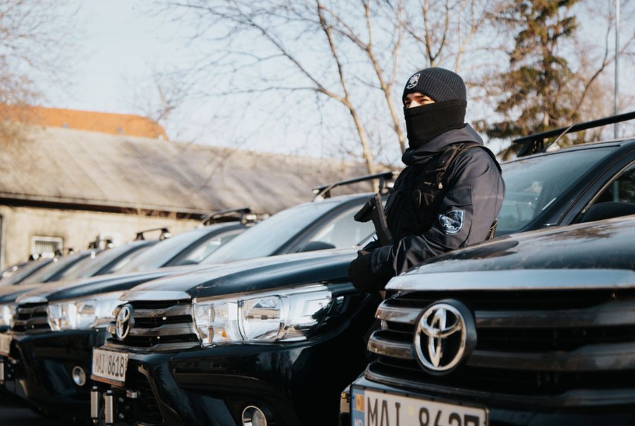 Германия передала пограничной полиции РМ 30 автомобилей Toyota Hilux