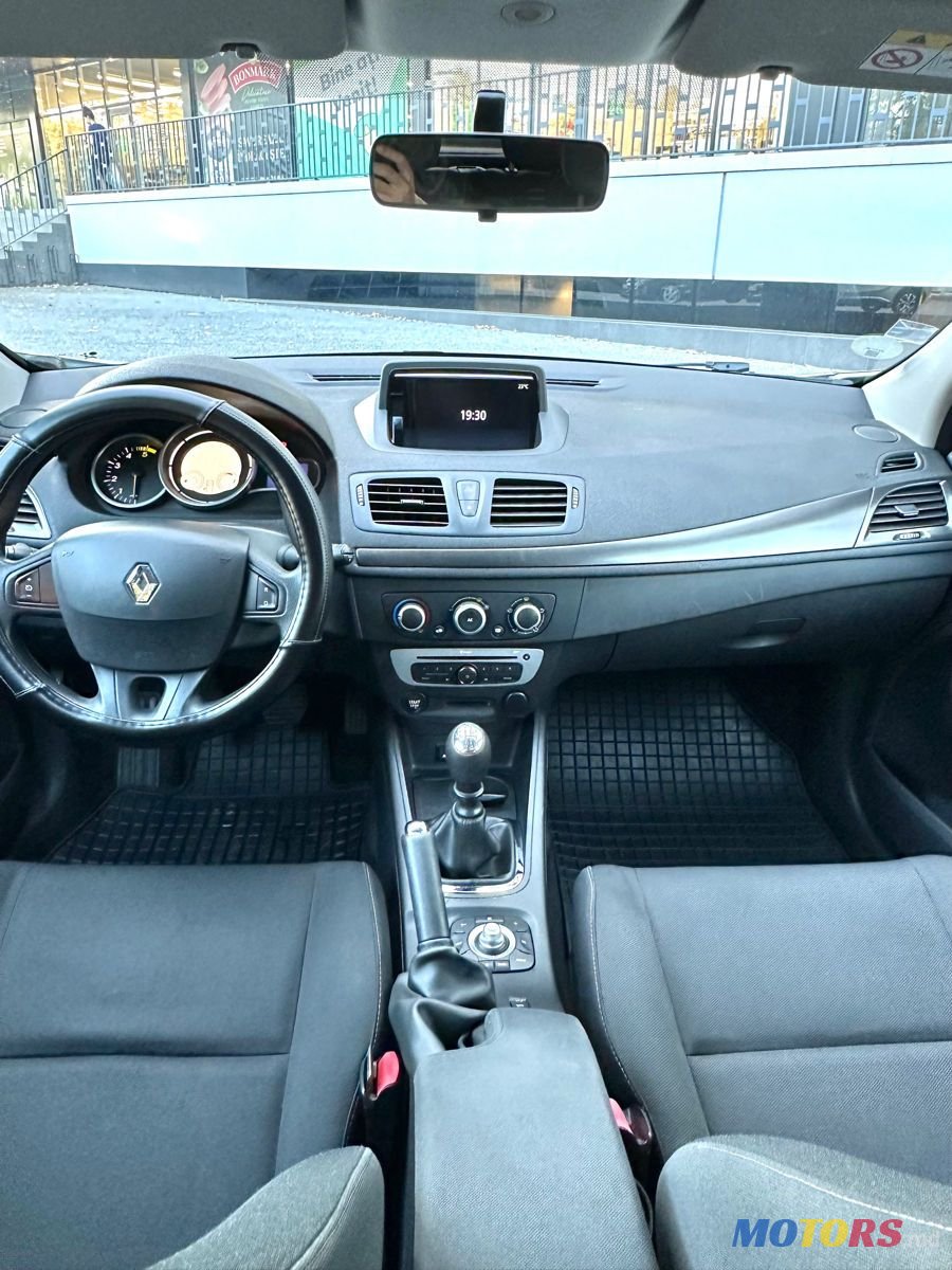 2014' Renault Megane photo #6