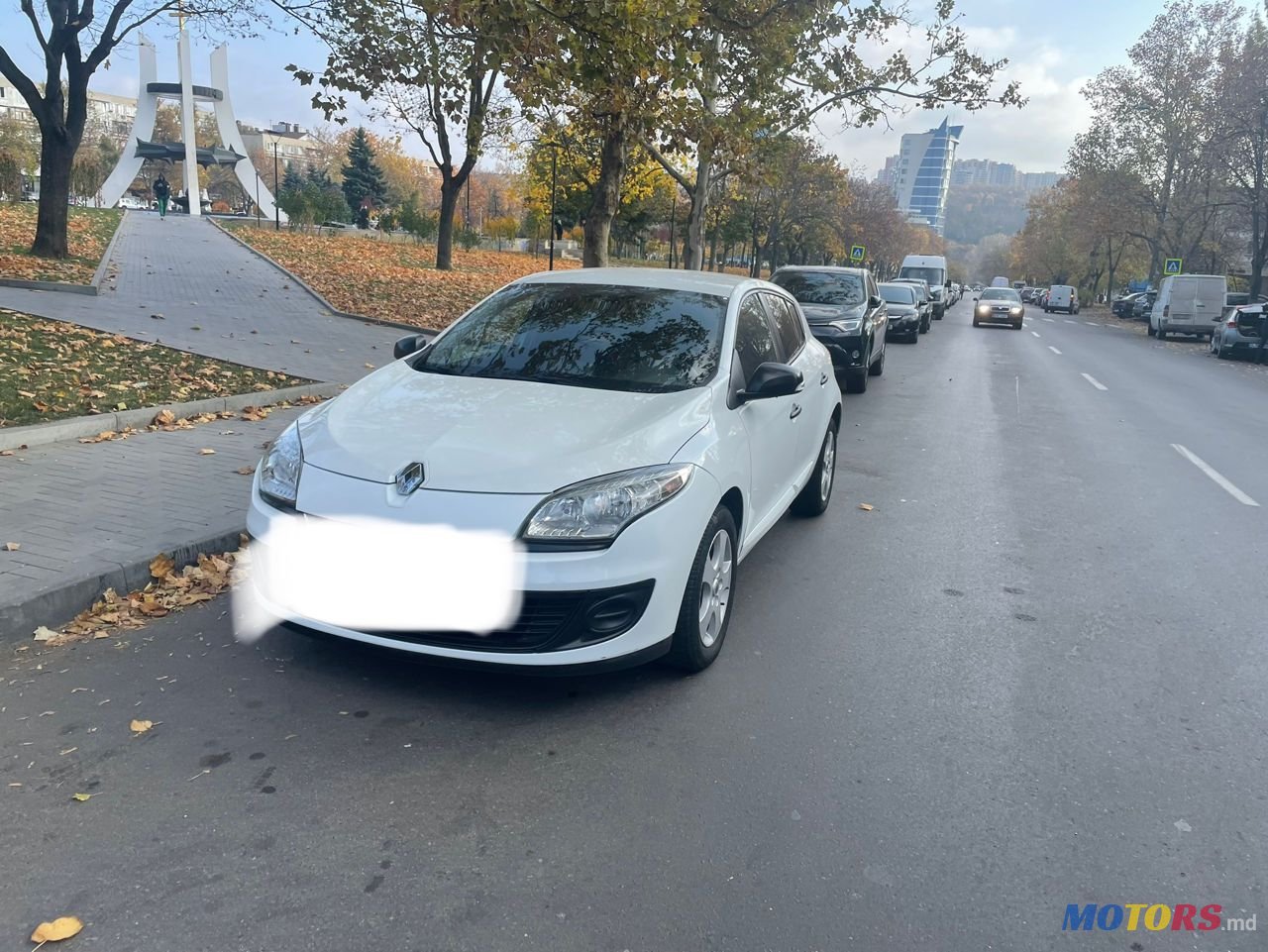 2012' Renault Megane photo #2