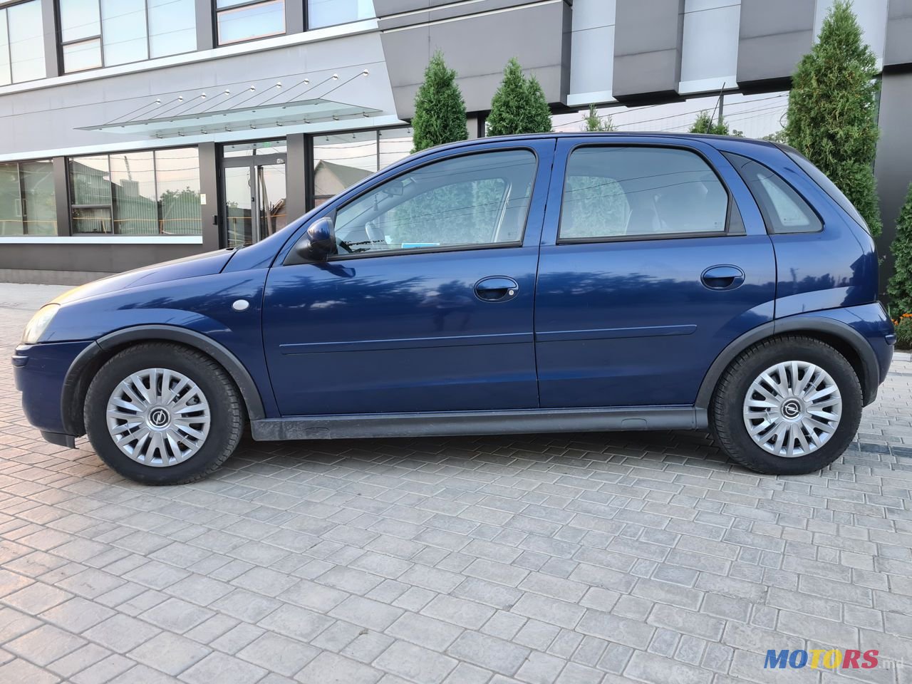 2005' Opel Corsa photo #2
