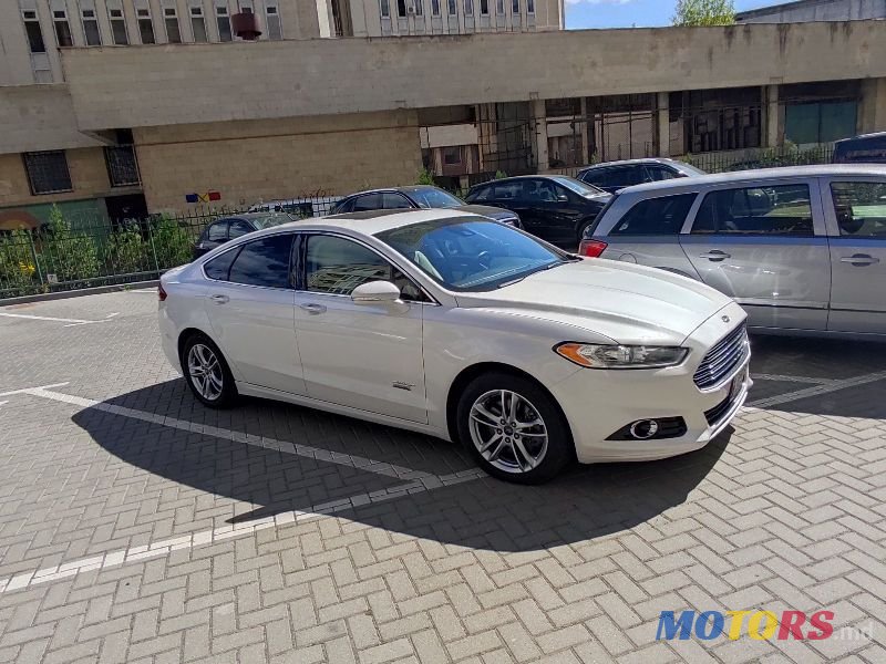 2014' Ford Fusion photo #1
