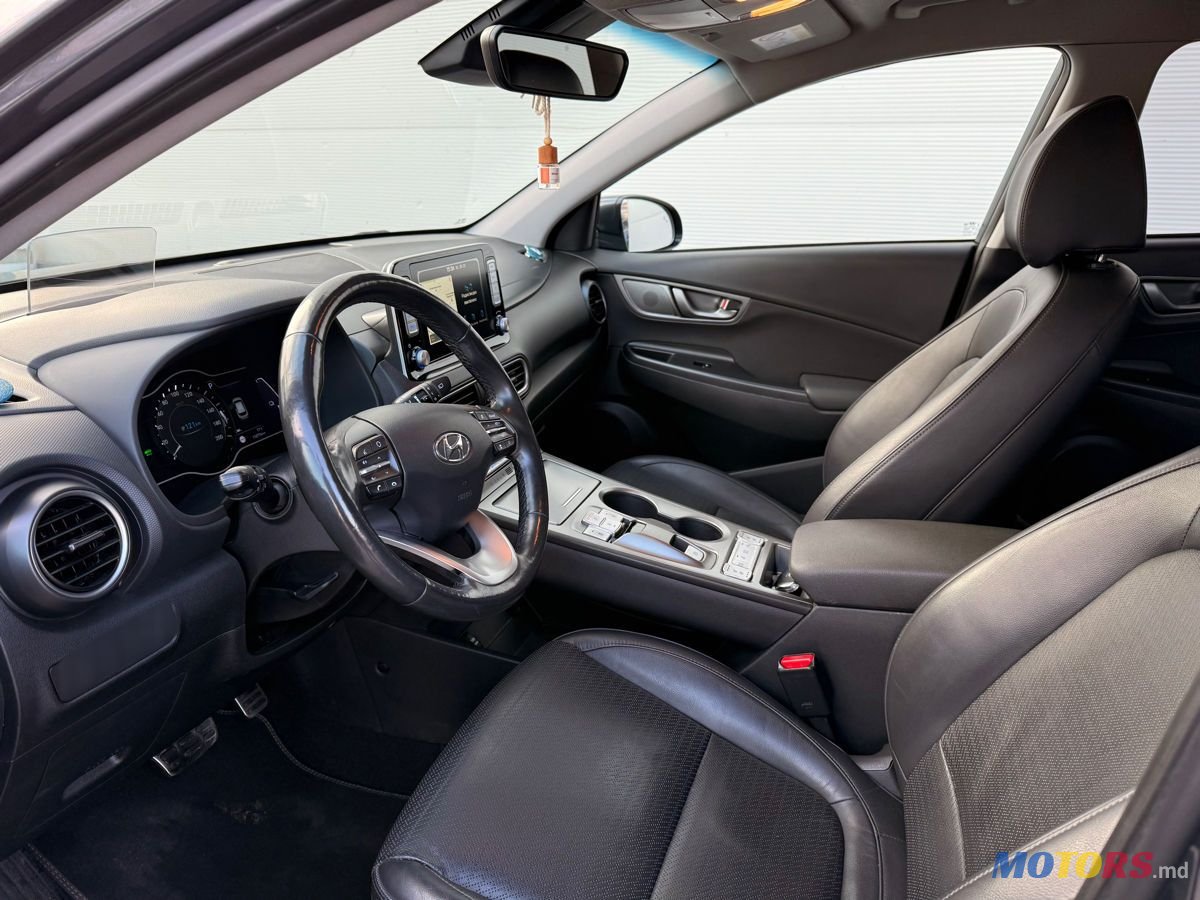 2018' Hyundai Kona photo #5