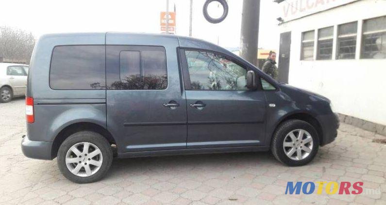 2005' Volkswagen Caddy photo #1