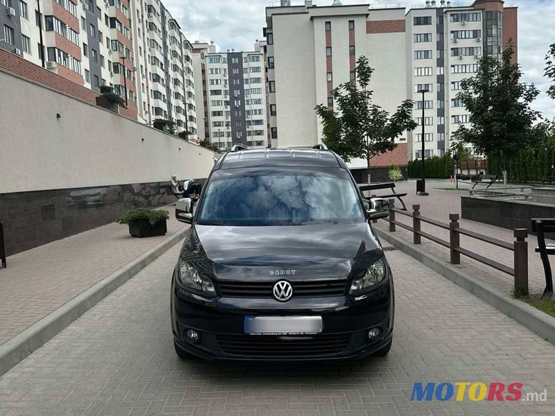 2015' Volkswagen Caddy photo #3