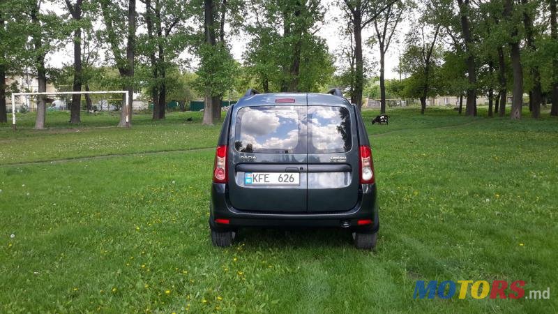 2011' Dacia Logan photo #2