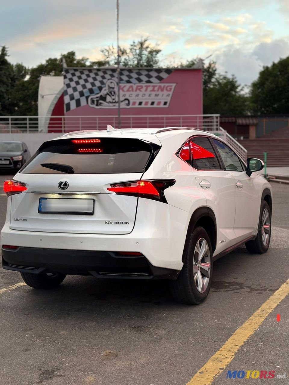 2015' Lexus Nx Series photo #3