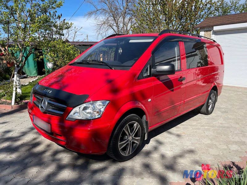 2014' Mercedes-Benz Vito photo #2