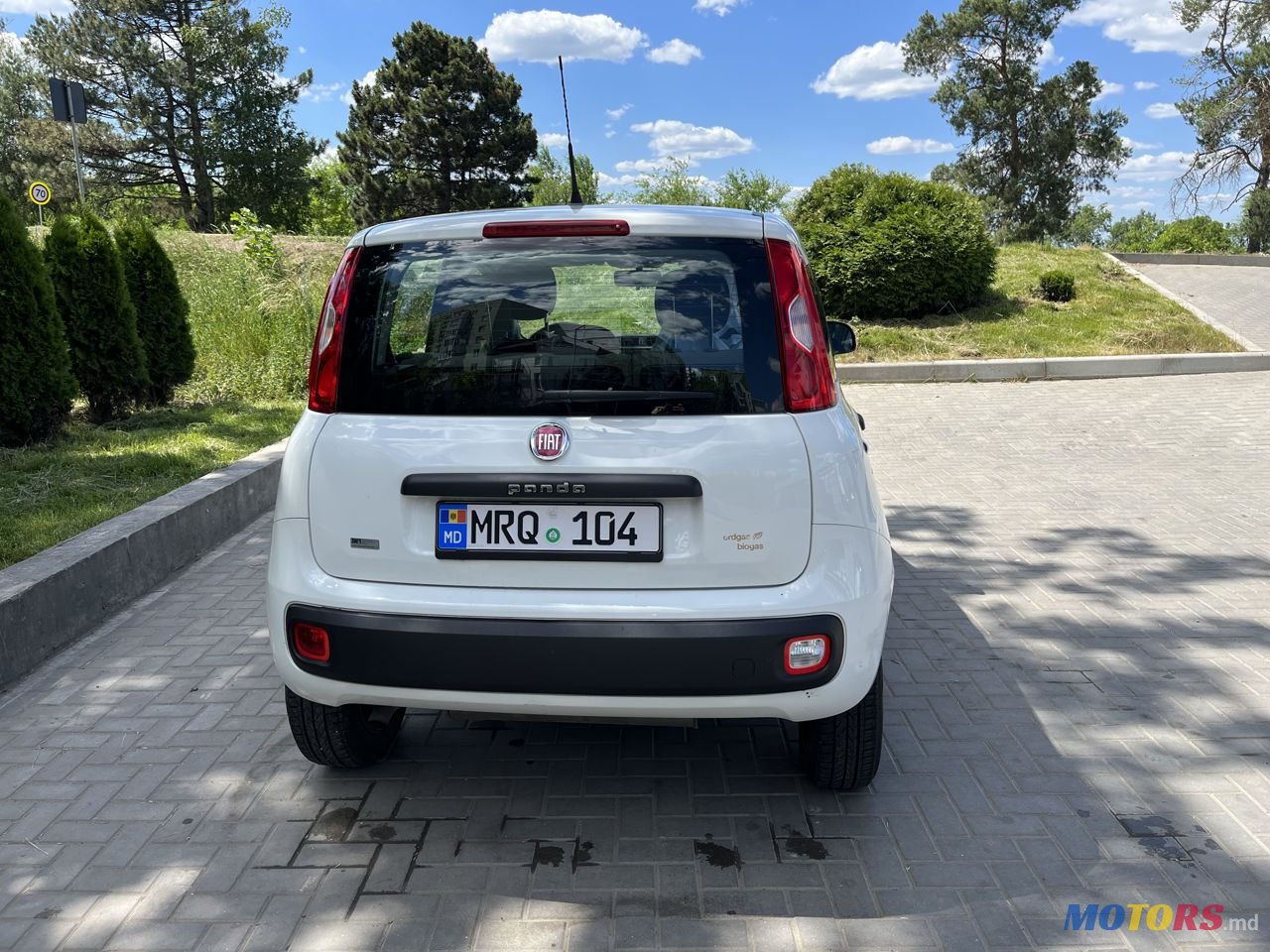 2015' Fiat Panda photo #6
