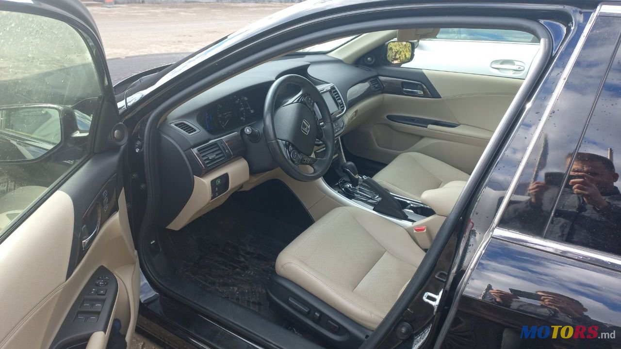 2016' Honda Accord photo #4