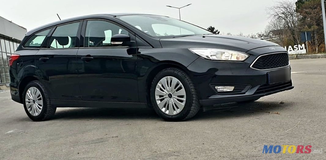 2017' Ford Focus photo #3
