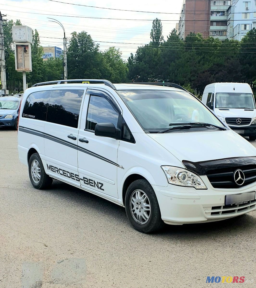 2012' Mercedes-Benz Vito photo #1