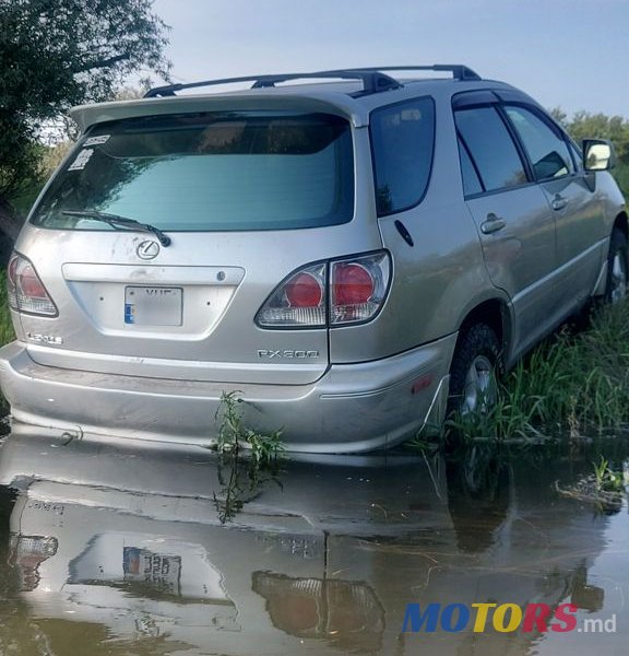 2003' Lexus Rx Series photo #4