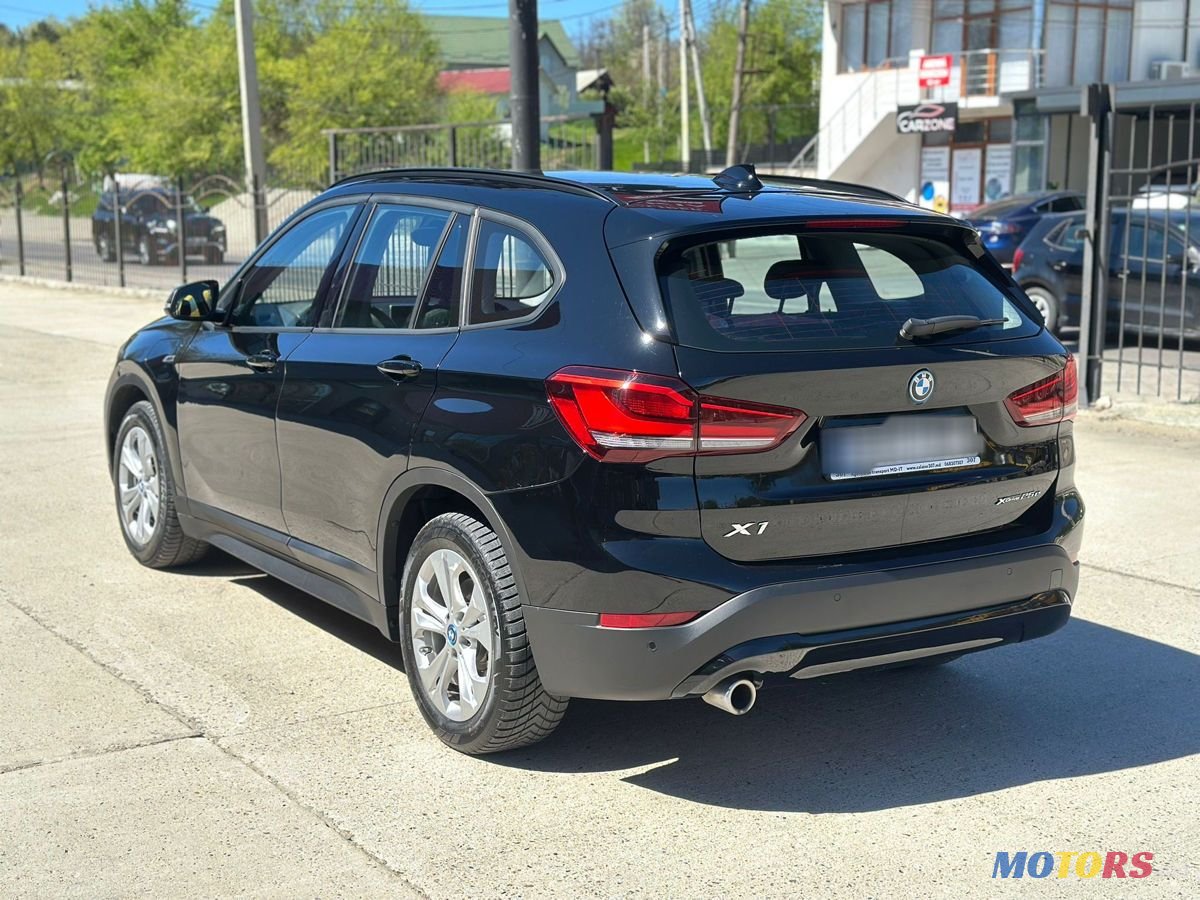 2022' BMW X1 photo #3