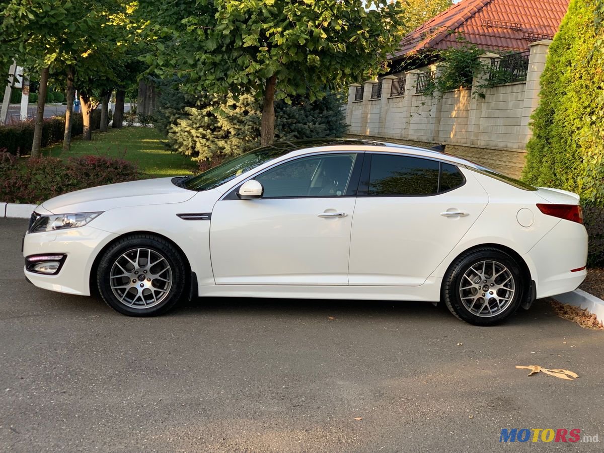 2012' Kia Optima photo #5