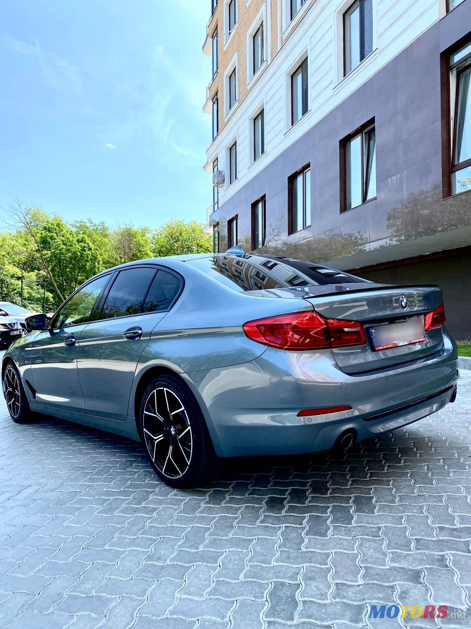 2018' BMW 5 Series photo #4