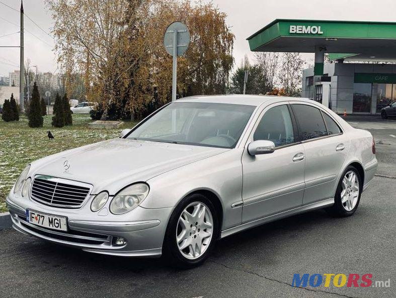 2006' Mercedes-Benz E photo #2