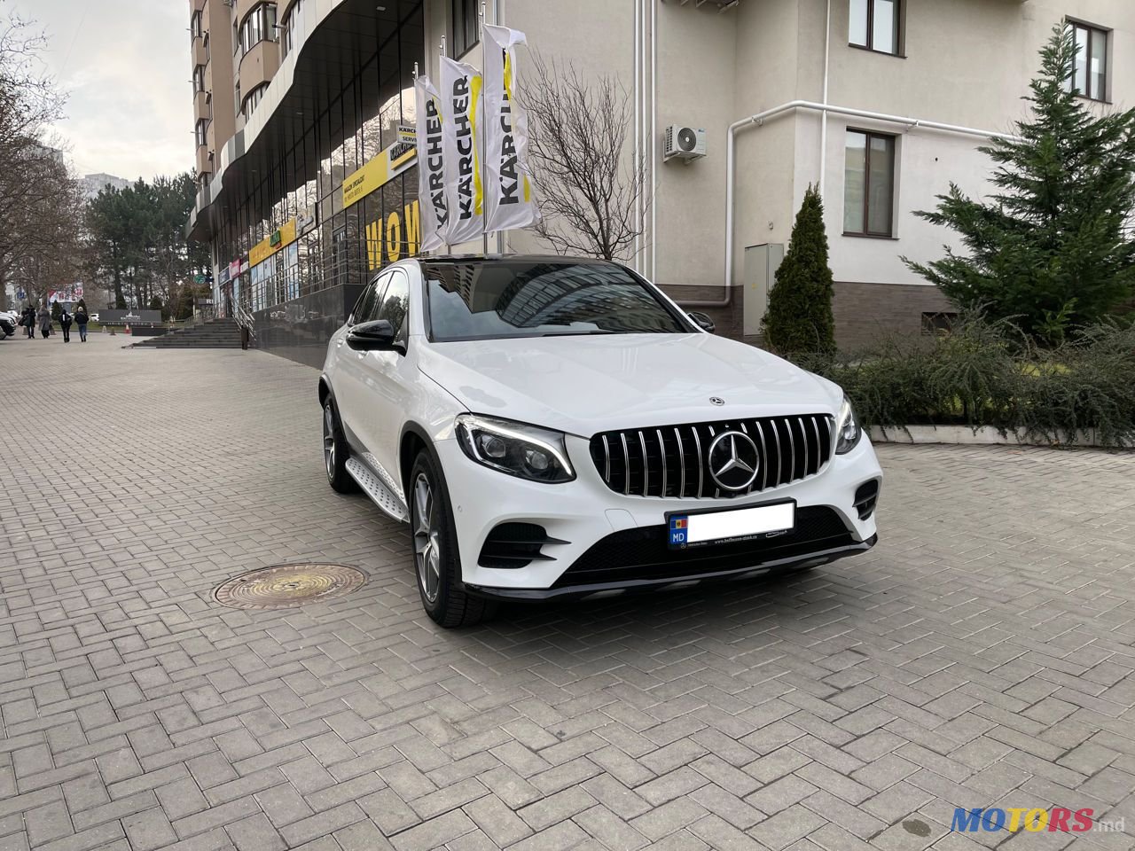 2018' Mercedes-Benz Glc Coupe photo #3