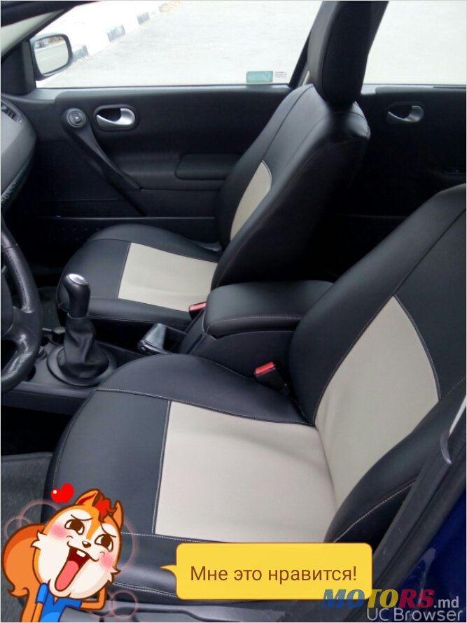 2008' Renault Megane photo #2