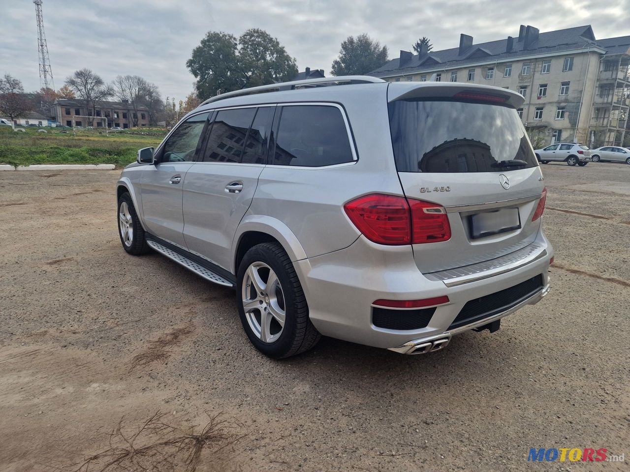 2015' Mercedes-Benz GL-Class photo #5