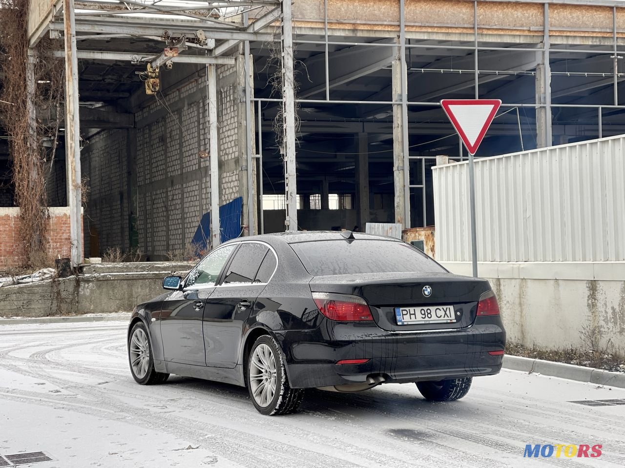 2005' BMW 5 Series photo #3