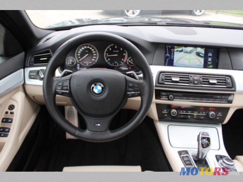 2012' BMW M5 photo #5