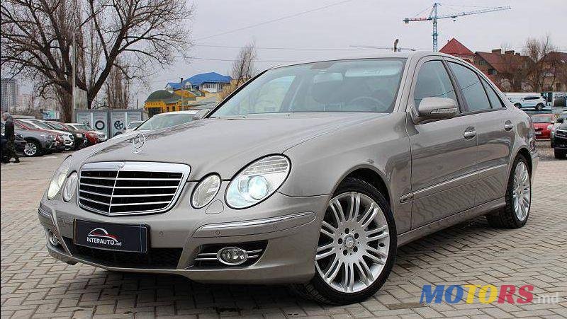 2008' Mercedes-Benz E photo #1