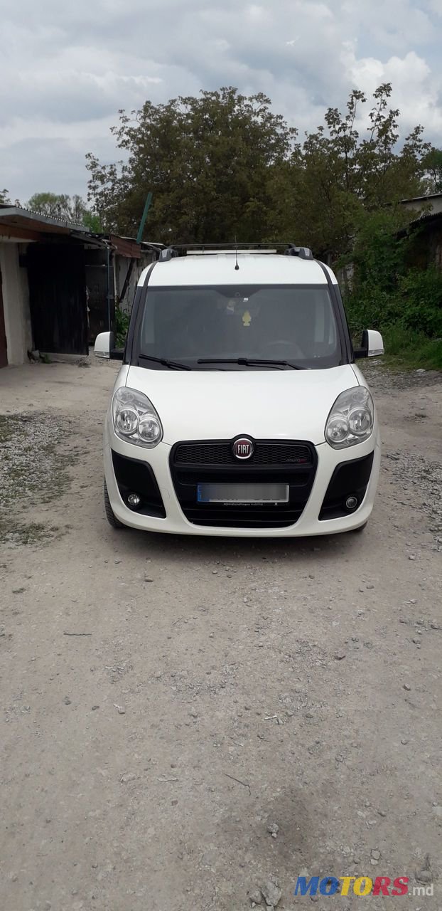 2010' Fiat Doblo photo #1