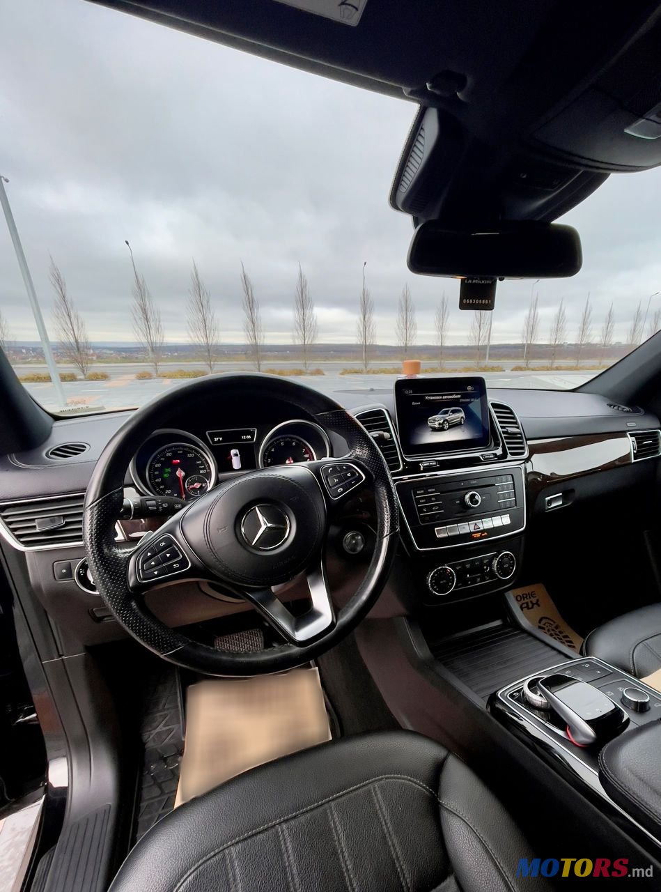 2017' Mercedes-Benz Gls-Class photo #5