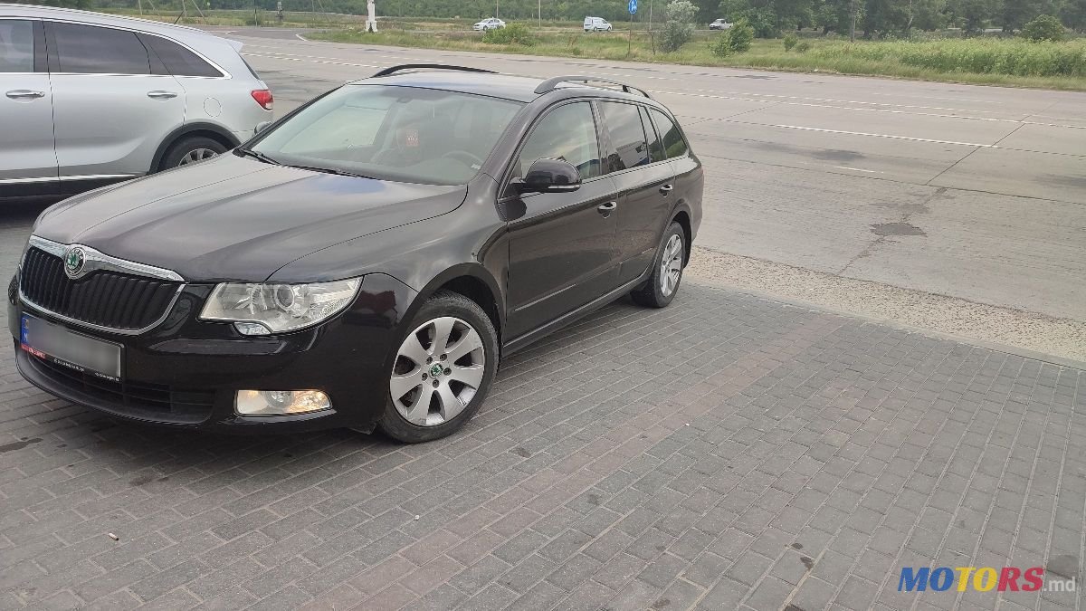 2010' Skoda Superb photo #2