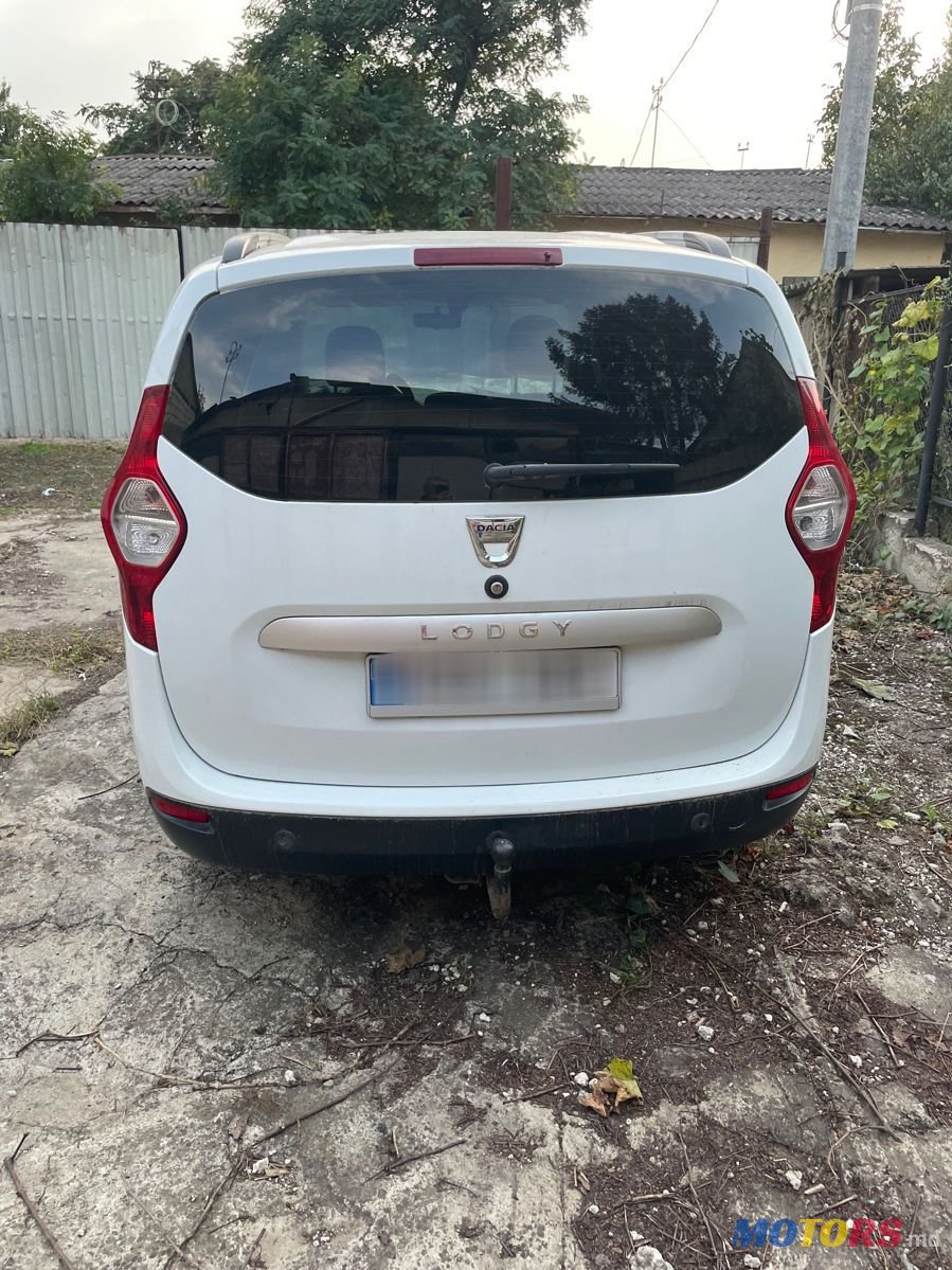 2015' Dacia Lodgy photo #5