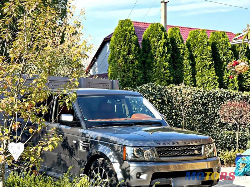 2010' Land Rover Range Rover Sport photo #2