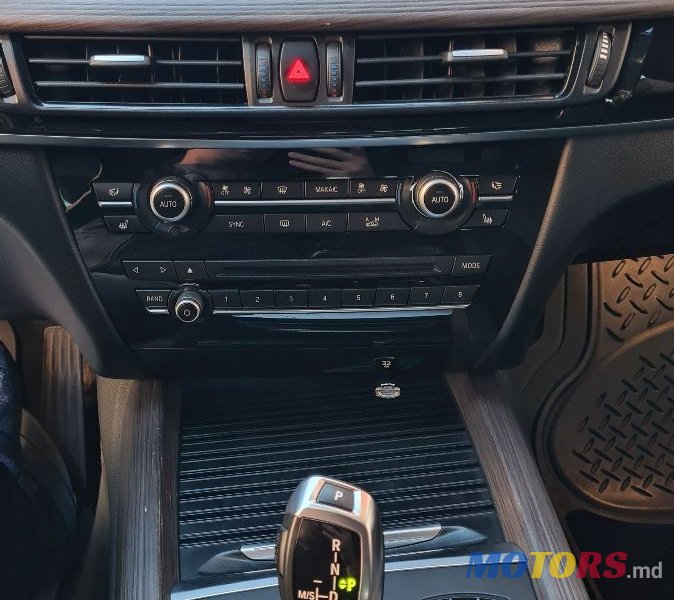 2017' BMW X5 photo #5