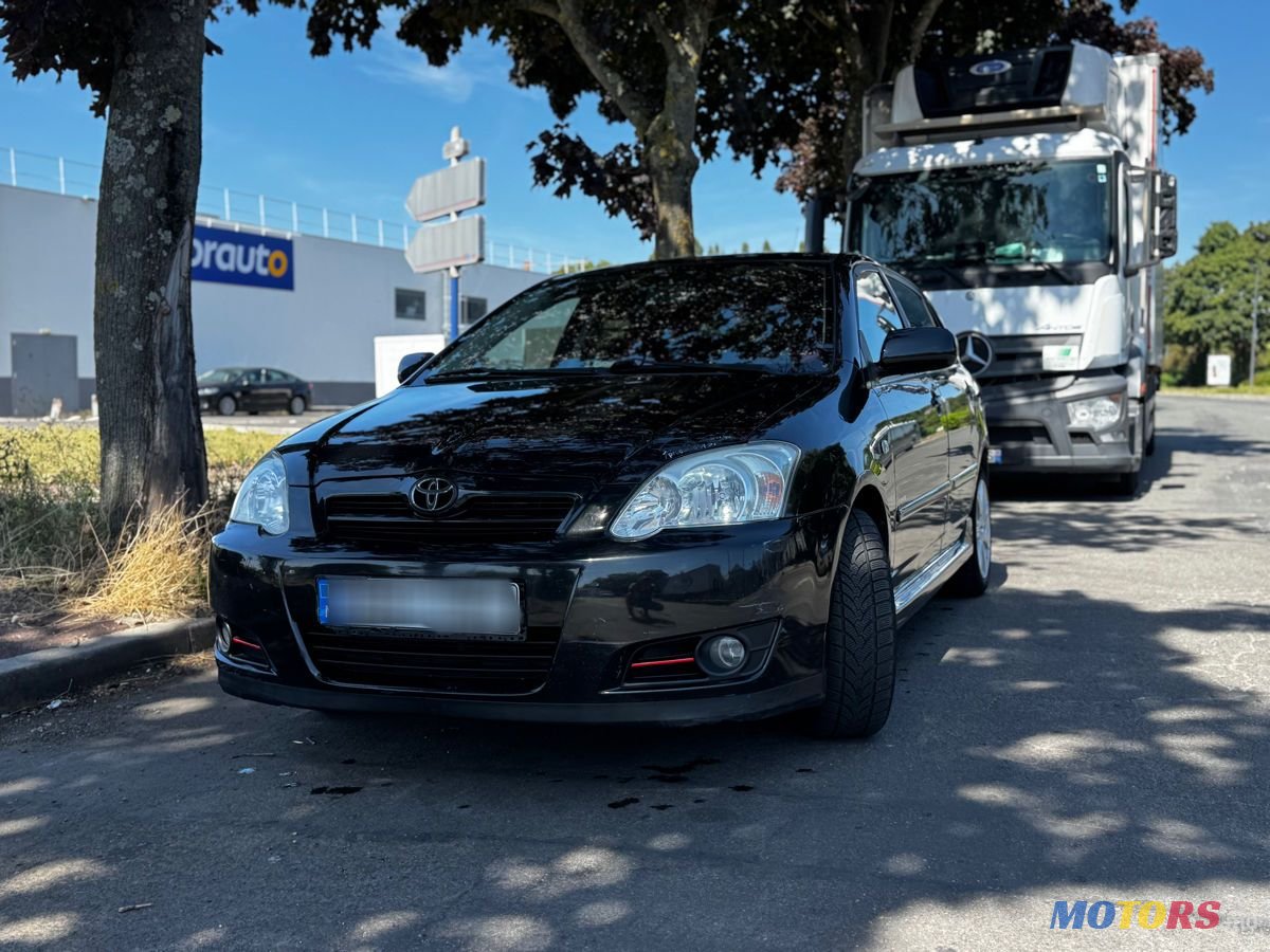 2007' Toyota Corolla photo #1