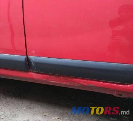 2009' Dacia Sandero photo #2