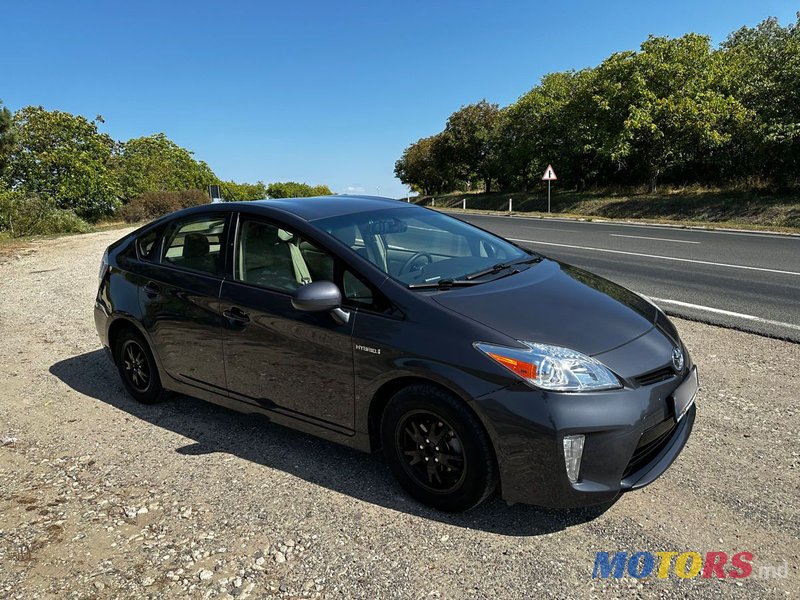 2015' Toyota Prius photo #1