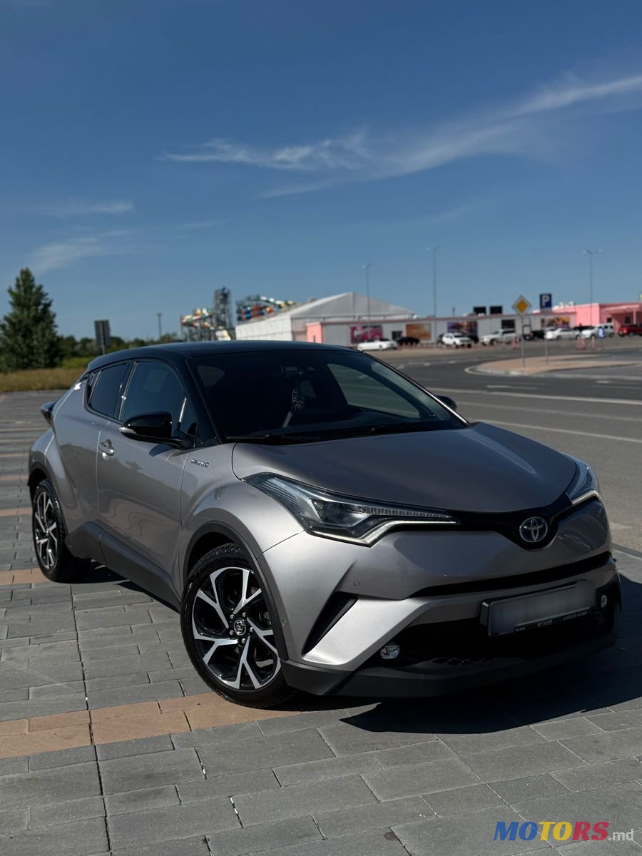 2017' Toyota C-HR photo #1