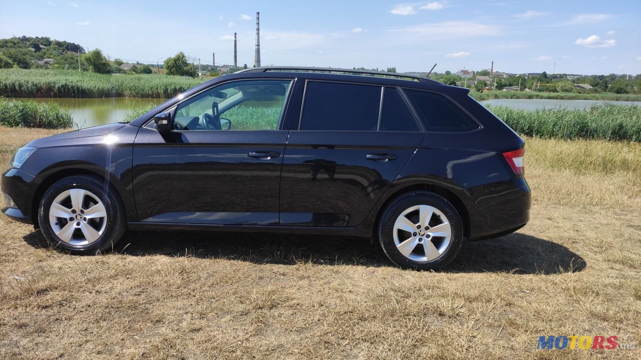 2016' Skoda Fabia photo #5