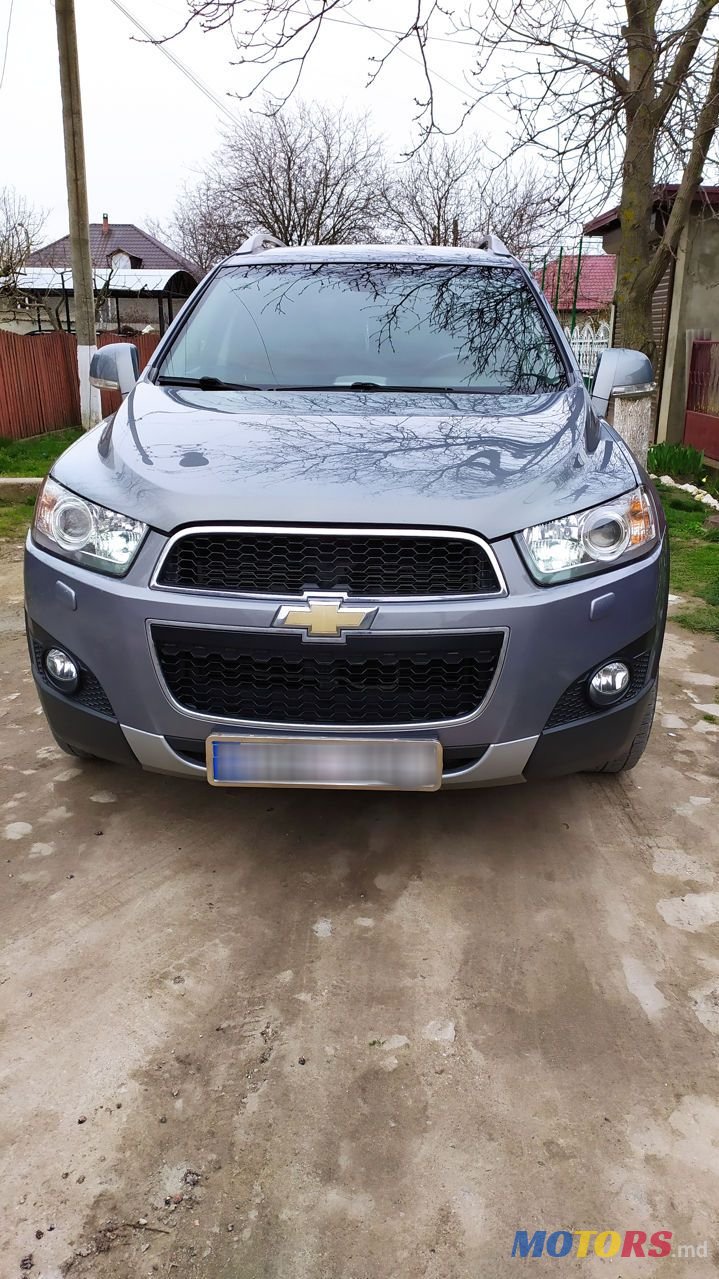 2011' Chevrolet Captiva photo #1