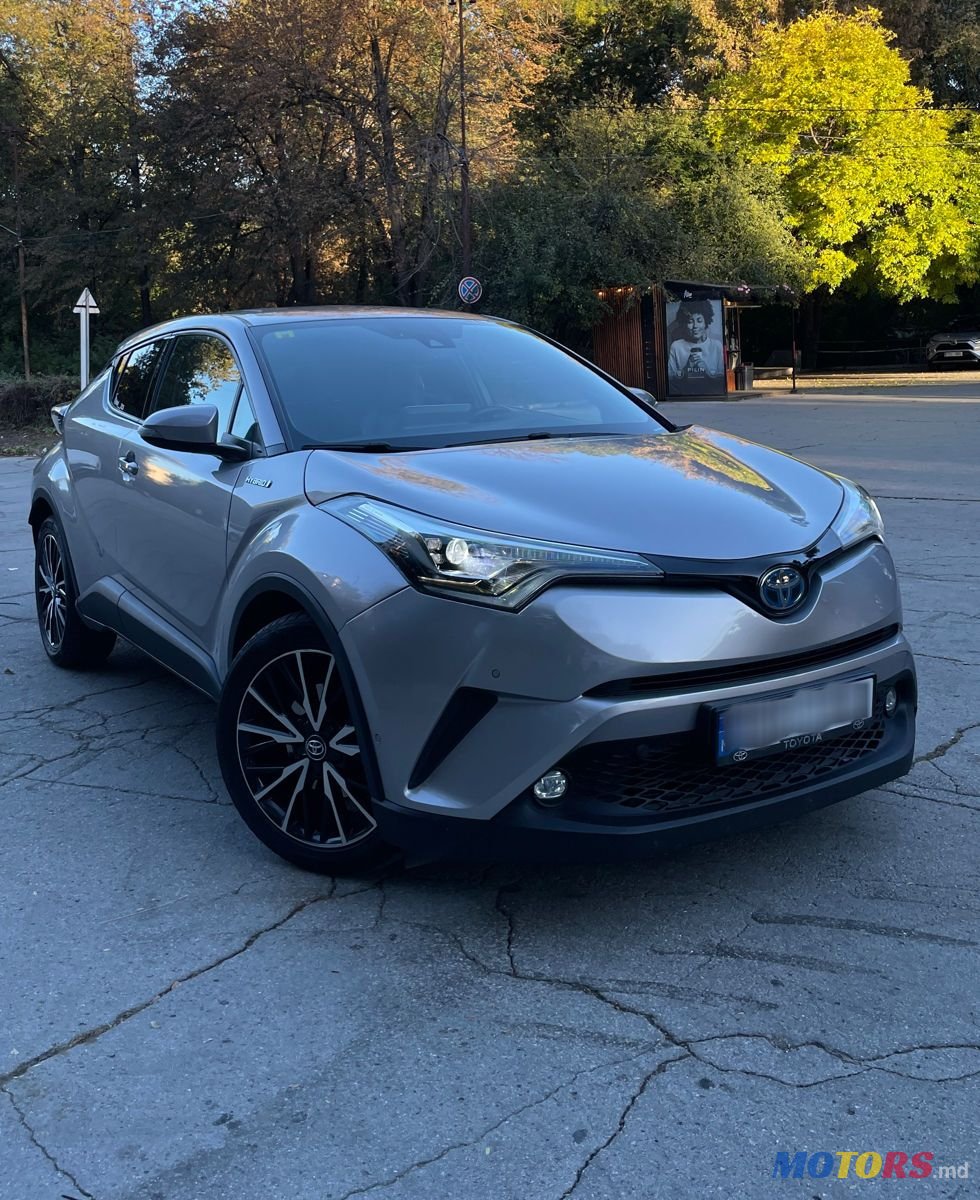 2017' Toyota C-HR photo #1